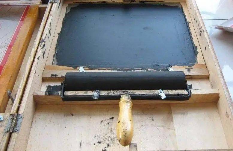 有声读物教学好助手油印机