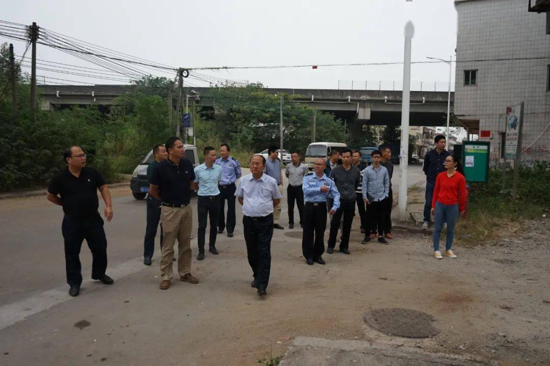 颜值持续提升白坭镇召开抱龙桥片区农村人居环境整治工作部署会议