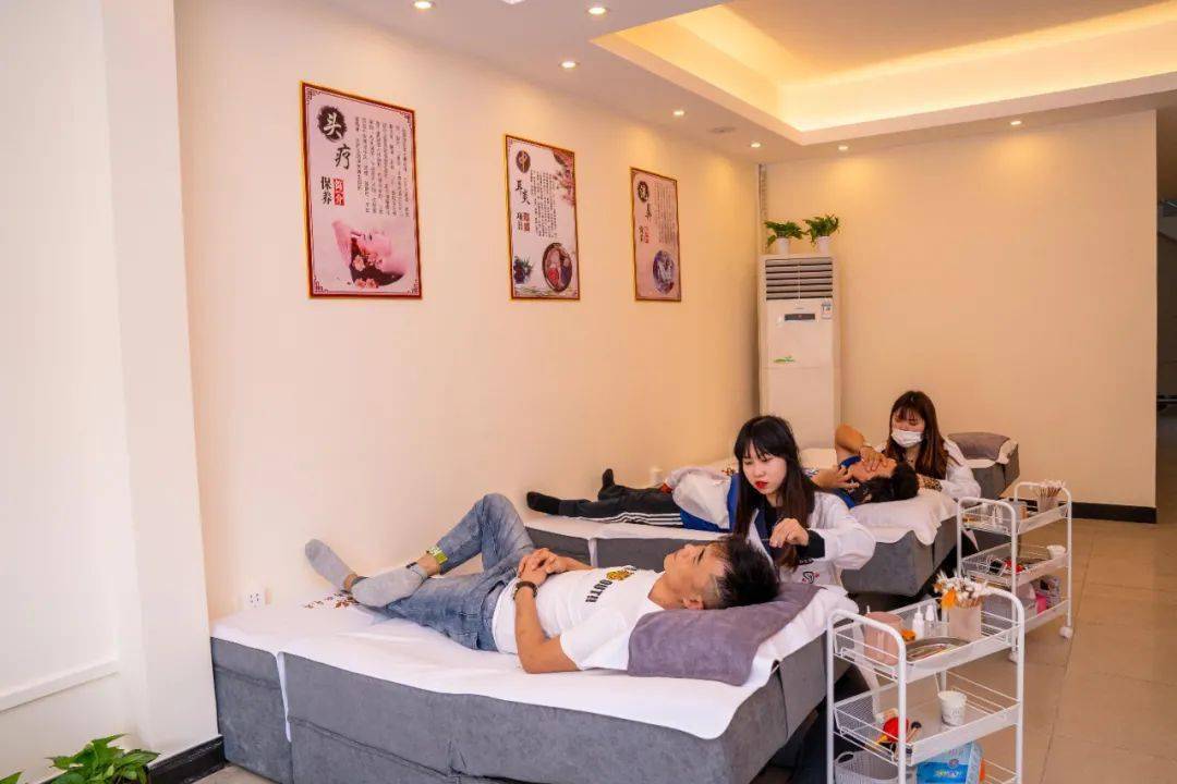 去一次爽一次3人同行还能享5折探店斗门这家采耳馆