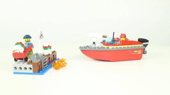 乐高城市系列60213码头失火救援搭建演示