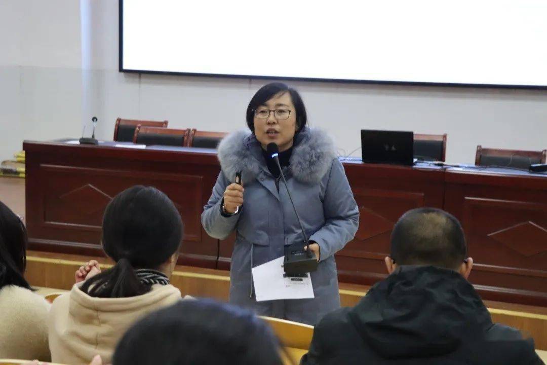 威信一中校长罗东:社会永远不会辜负努力拼搏的同学!