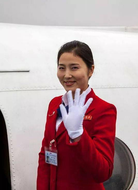刚拍的神秘的朝鲜空姐好美