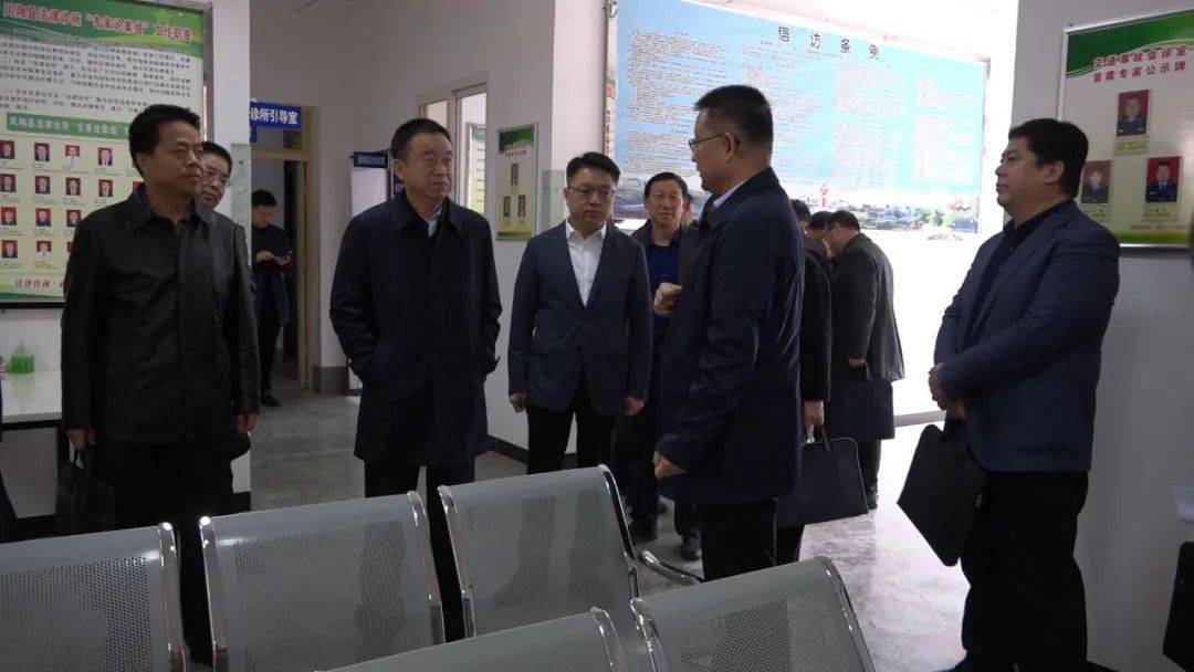 马秉寅一行先后来到凤翔县信访局,陕西柳林酒业提质技改及工业旅游