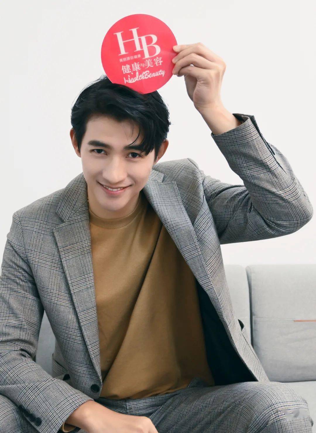 《沉默不语的顾小姐》李子峰:做个有野心的"猎人"丨星专访