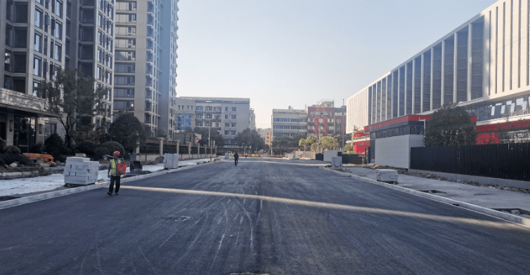 义乌交通广播 11-08 14:21 订阅 随着湖大塘有机更新区块建设的推进