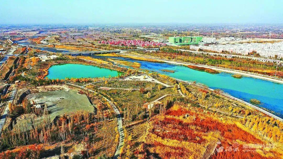 托克逊县白杨河秋色(摄于11月3日).