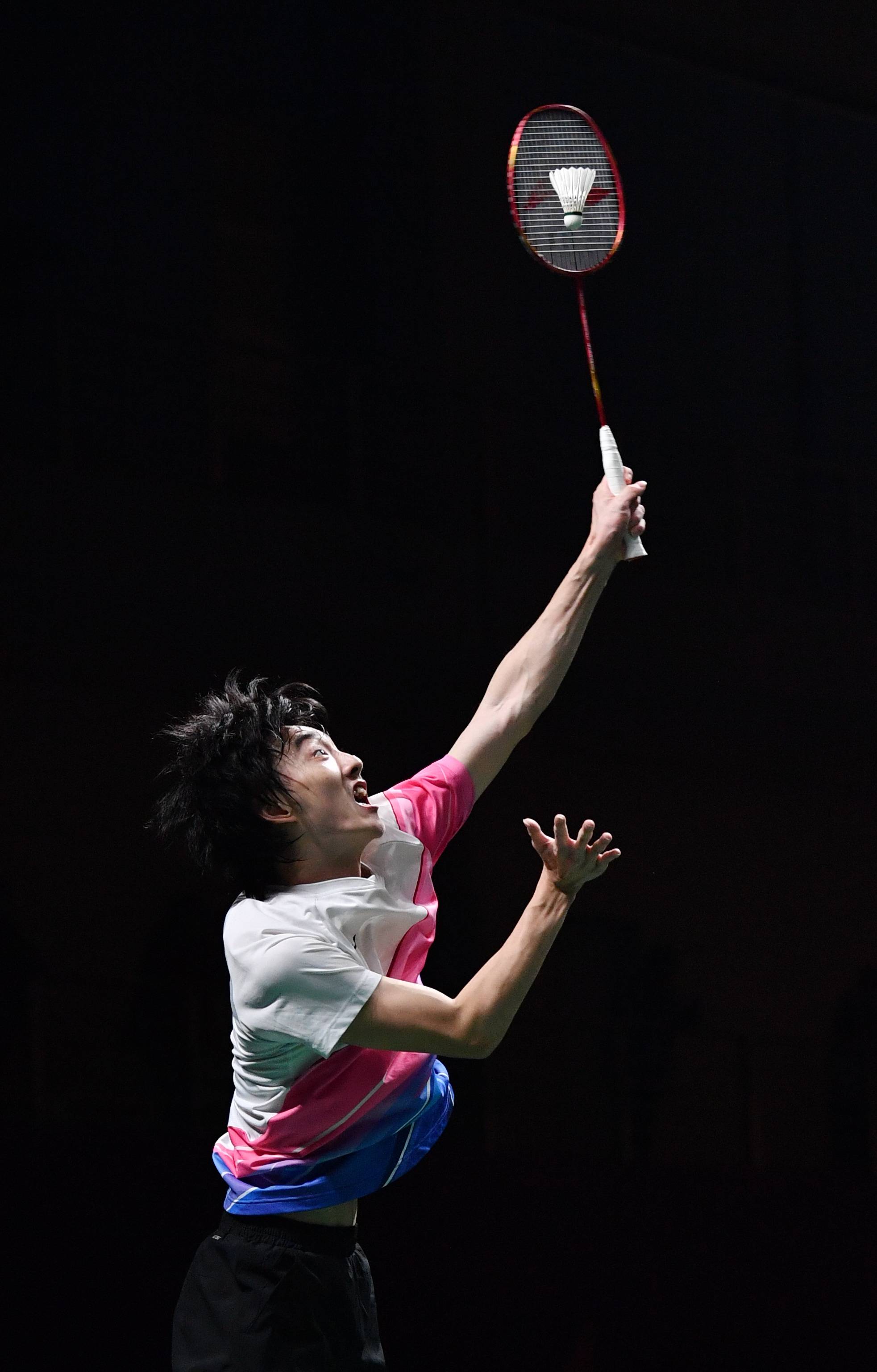 羽毛球——全国锦标赛决赛:顾俊峰获男单亚军