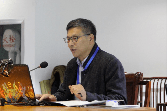 北京林业大学教授赵广杰,浙江裕华木业有限公司董事长金月华出席会议