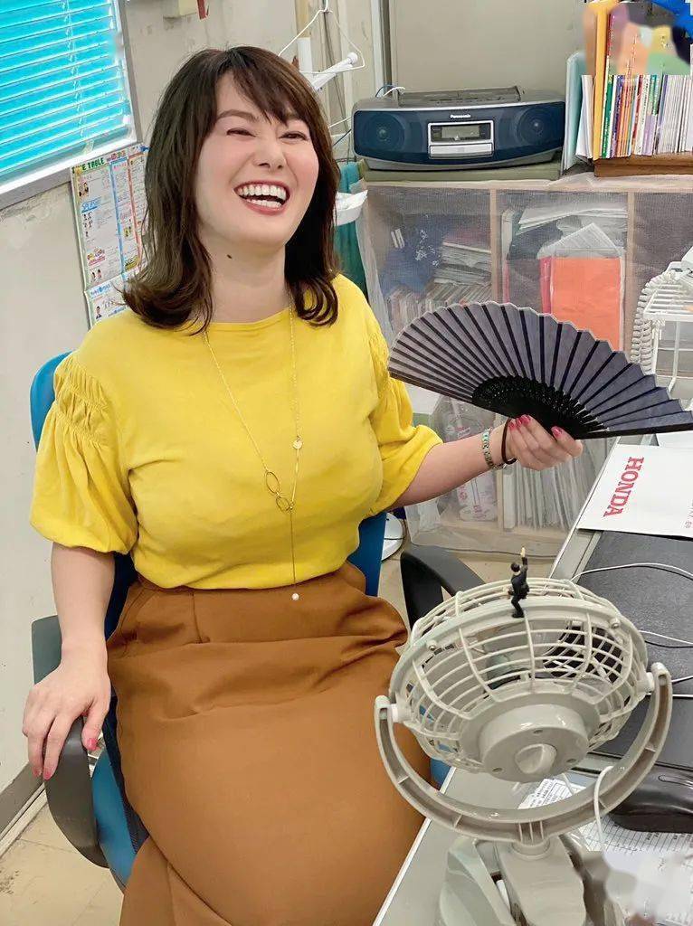 因身材而被吐槽被挖黑历史的日本女主播竹中知华