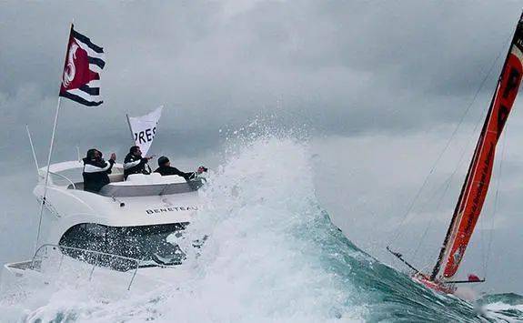 最极限赛事2020旺代帆船赛起航博纳多担任技术合作伙伴