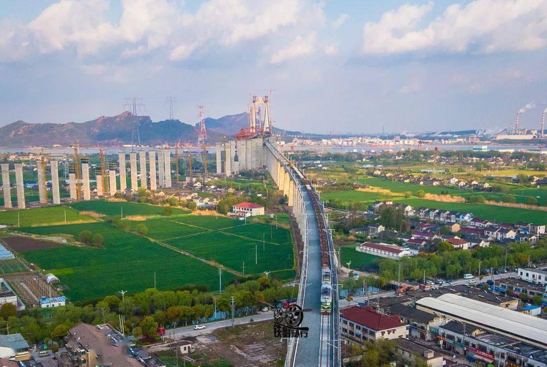 铁影| 连镇高铁扬州段建设巡礼_宁启铁路