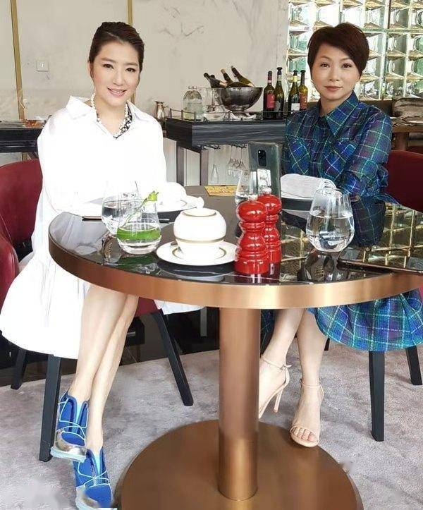 tvb一线花旦关宝慧曾沦为烂片王,时隔二十年霸气回归幕前
