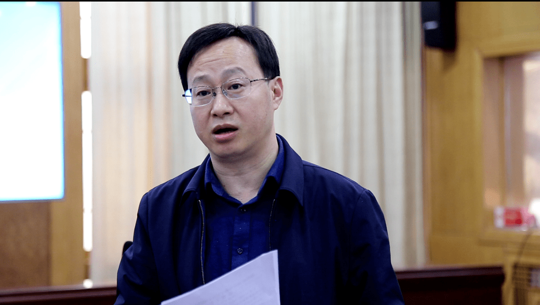 荥阳市组织收听收看全省村社区两委换届工作电视电话会议