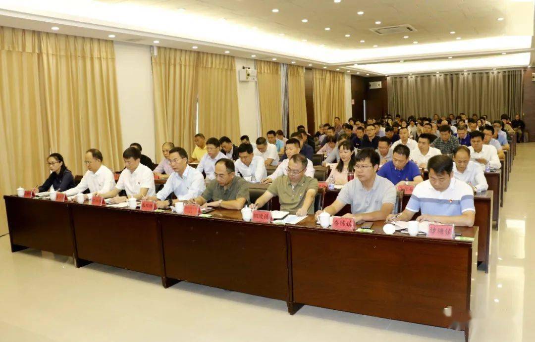 县人大常委会副主任徐惠玲,副县长林晖,东山经济技术开发区,各镇,县直