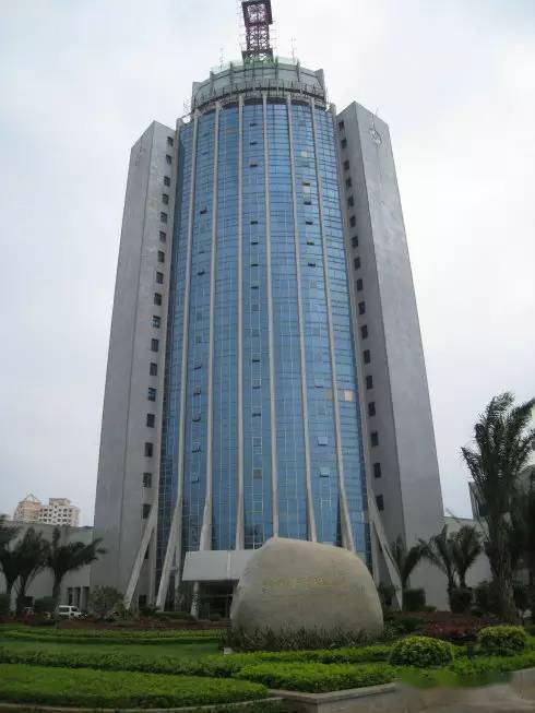 彩电中心的现状与建议一同走过从前台长日记