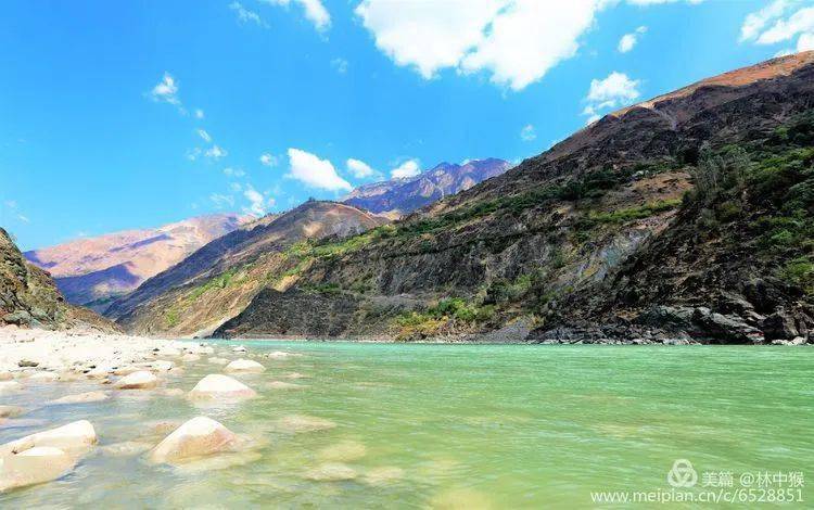 东川矿山之美令人魂萦梦牵