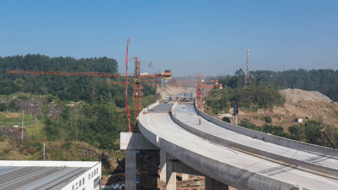 工程完工后可将被长涪高速公路贯穿切断的区域通过高架桥有机连接起来