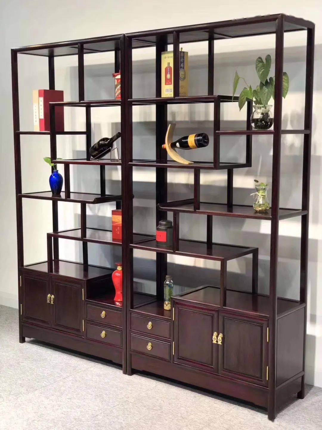 赞比亚血檀——简约时尚博古架