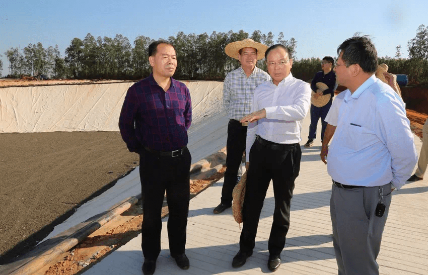 吴群忠局长到雷州市唐家镇调研督导镇级垃圾填埋场建设工作吴群忠局长