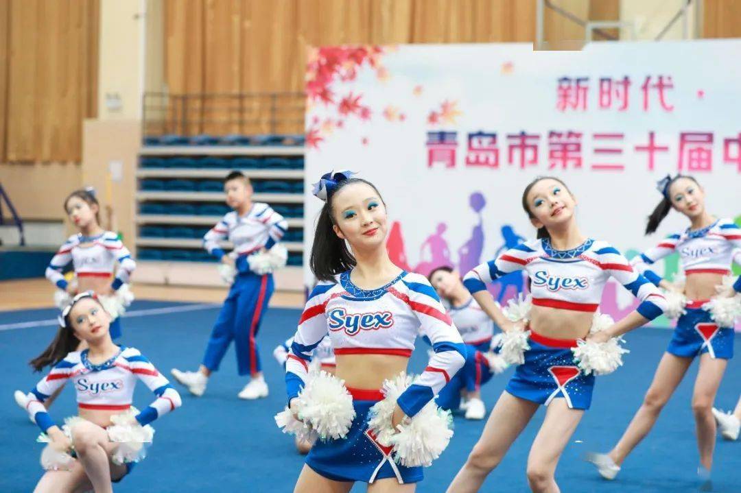 我市举办中小学生啦啦操比赛