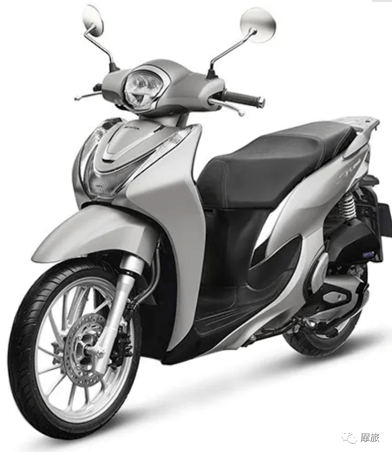 本田发布新款sh125大轮踏板.