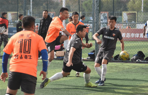 
冷门迭爆 王者加冕 “青岛球王”五人制足球赛成人组角逐落幕‘m6最新官网’(图8)