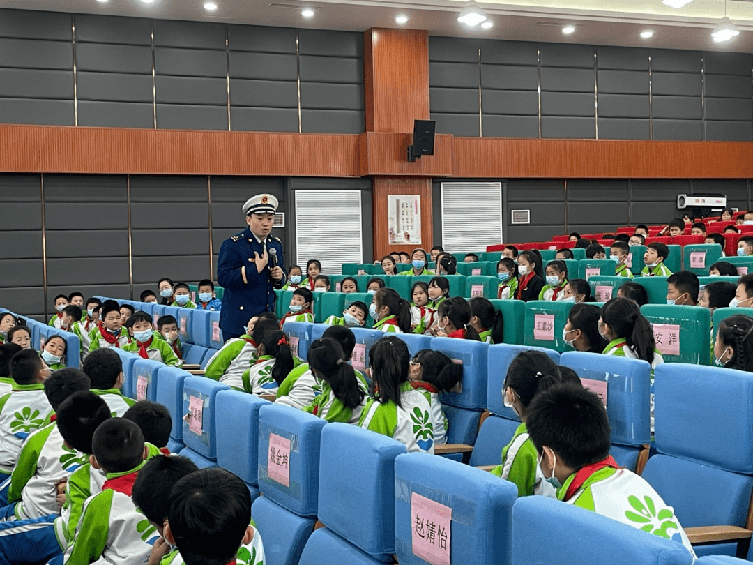 潞苑小学 | 筑牢校园安全防火墙