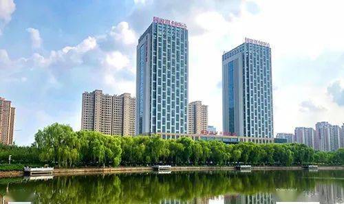 华新·时代广场繁华里商街招商盛大启幕,财富起航!_泰安市