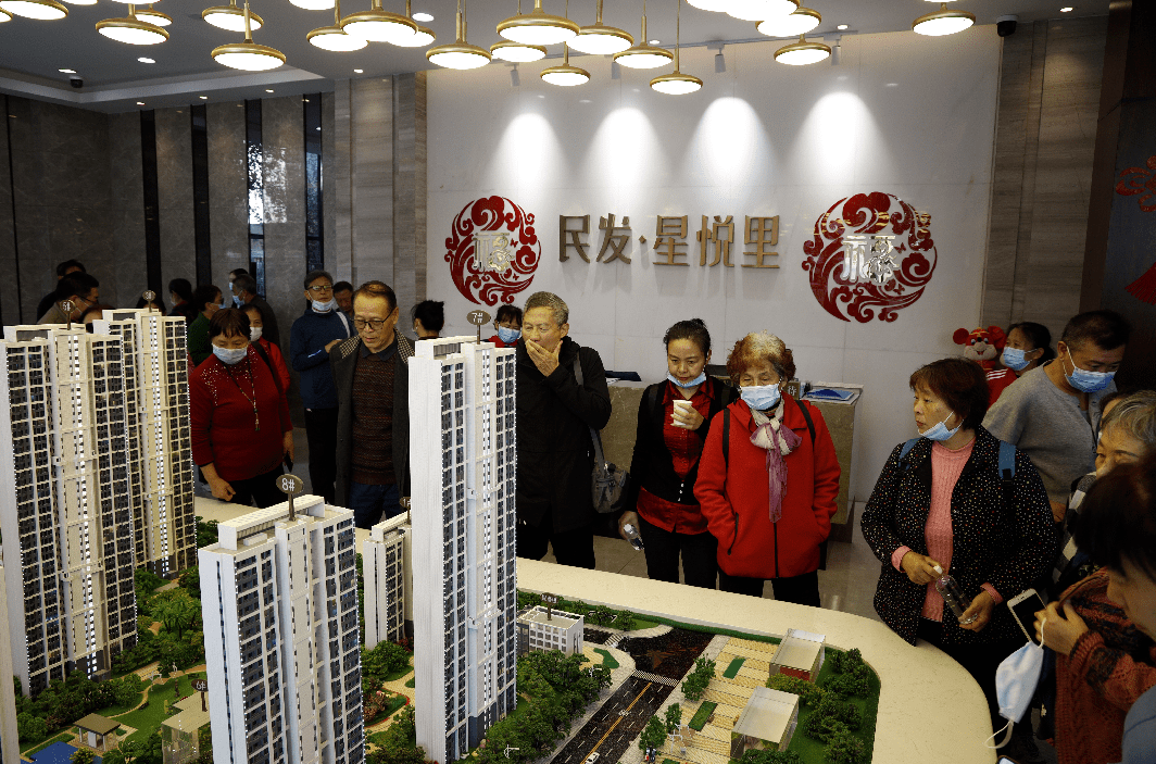 星悦里盘踞襄州主轴航空路之上紧邻航空路民发广场,俯瞰汉江美景,眺望