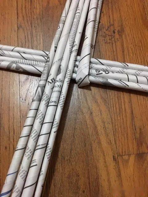 变废为宝超详细彩纸旧报纸旧杂志编框图解教程