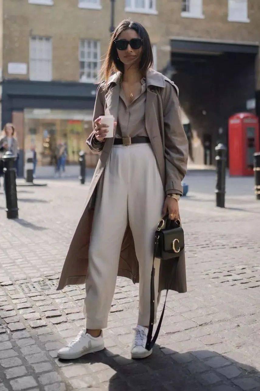 穿搭 | 长大衣 平底鞋=2020秋冬最火混搭套路!