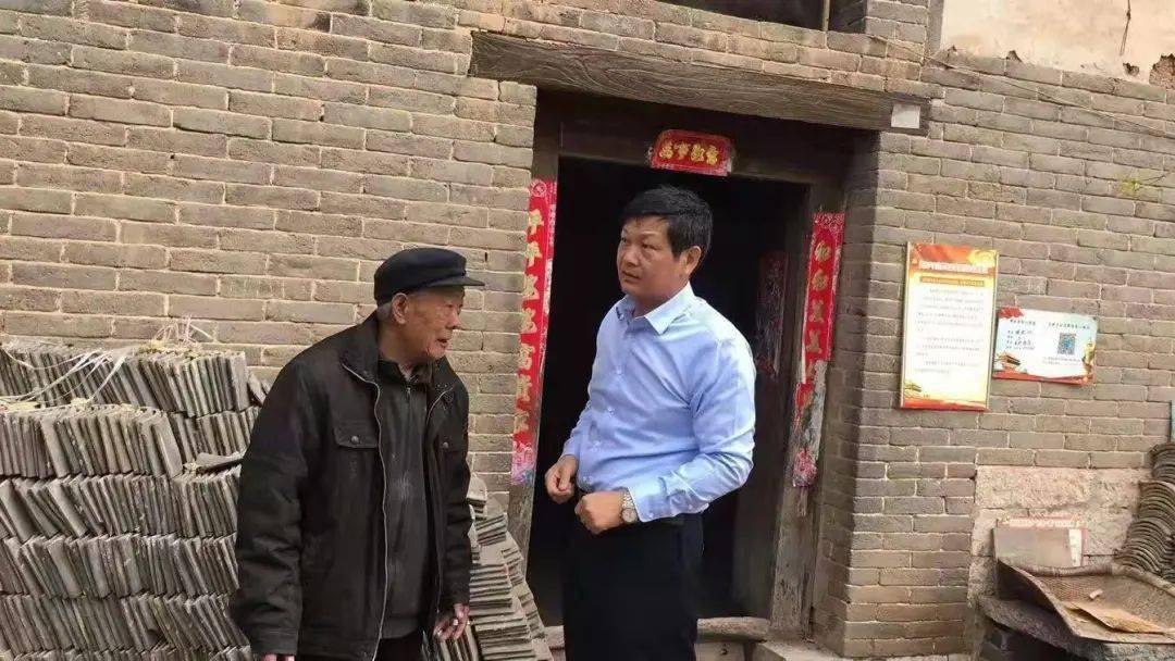 脱贫攻坚郏县行动马振海做党的温暖传递者脱贫攻坚的践行者