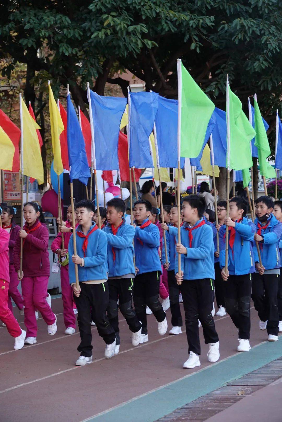 阳光体育筑梦英华云大附小第七届田径运动会盛大开幕