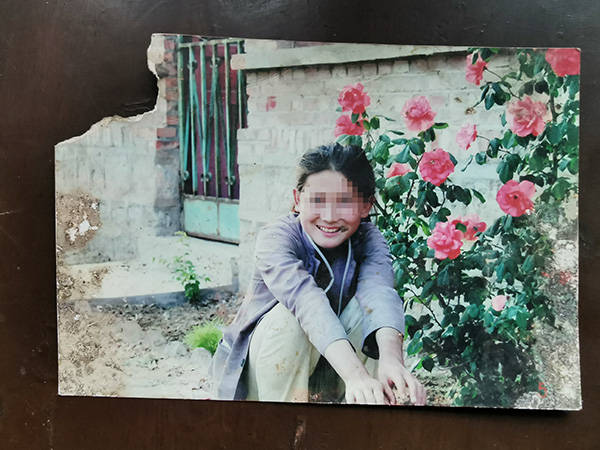 山东被虐致死女子生前三次电话求熟人让我叔买部手机送来