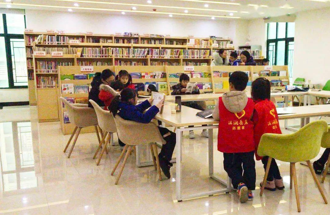 自2016年起连年喜获佳绩,区级书香社区,市级优秀分馆,省级书香社区