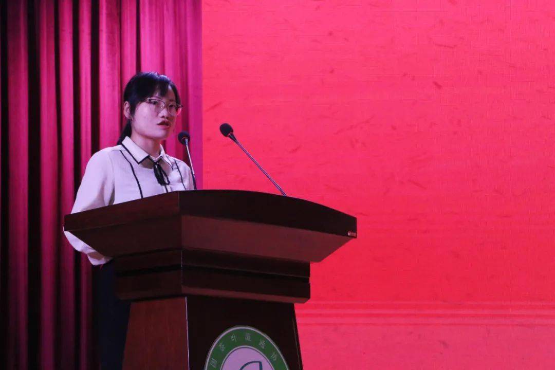 浮梁县人民政府副县长金丹凤△中共安溪县委副书记庄稼祥△新昌县