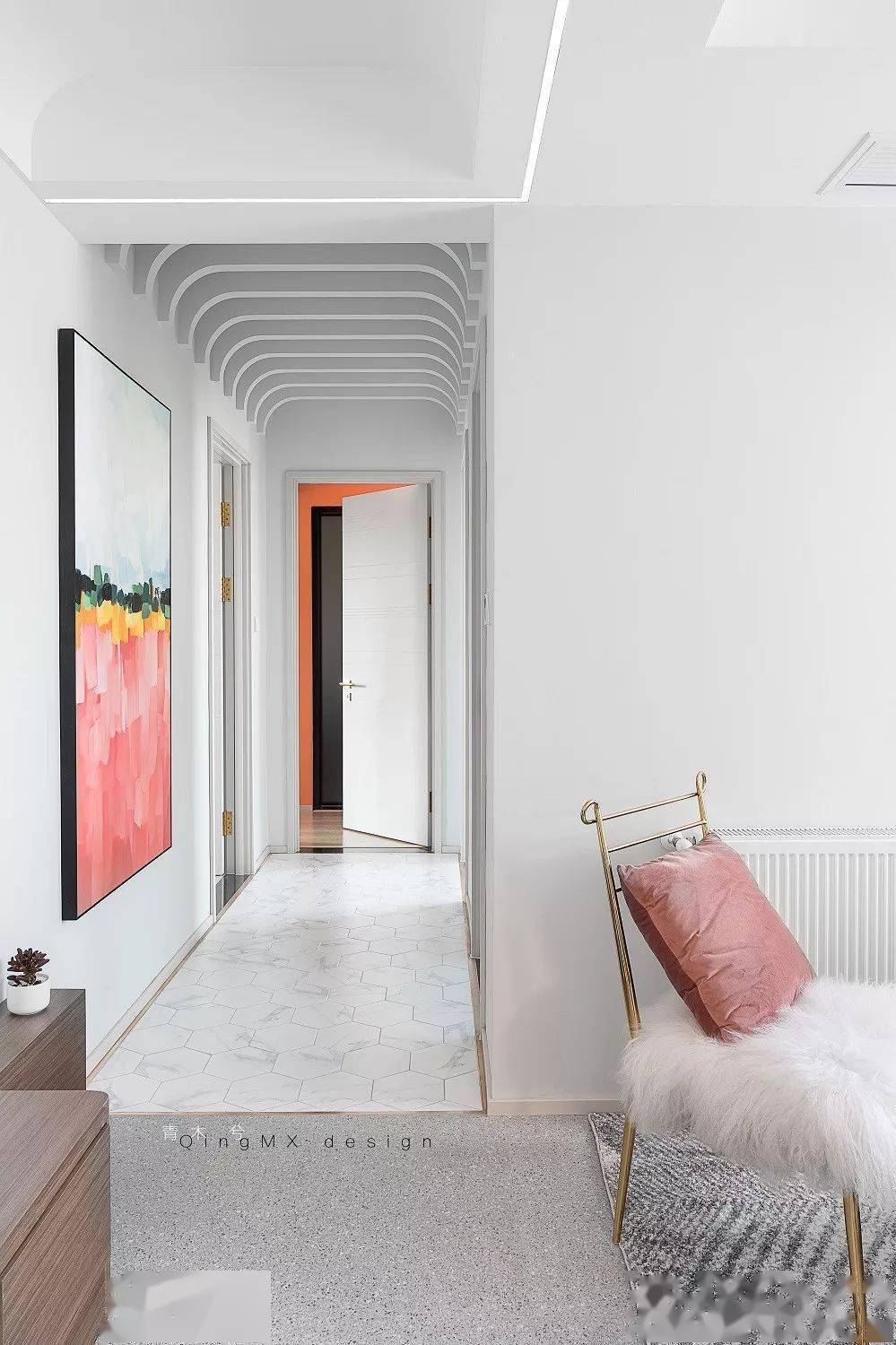 118㎡轻奢风三居室打造精致生活走廊吊顶太惊艳了进门瞬间变迷弟