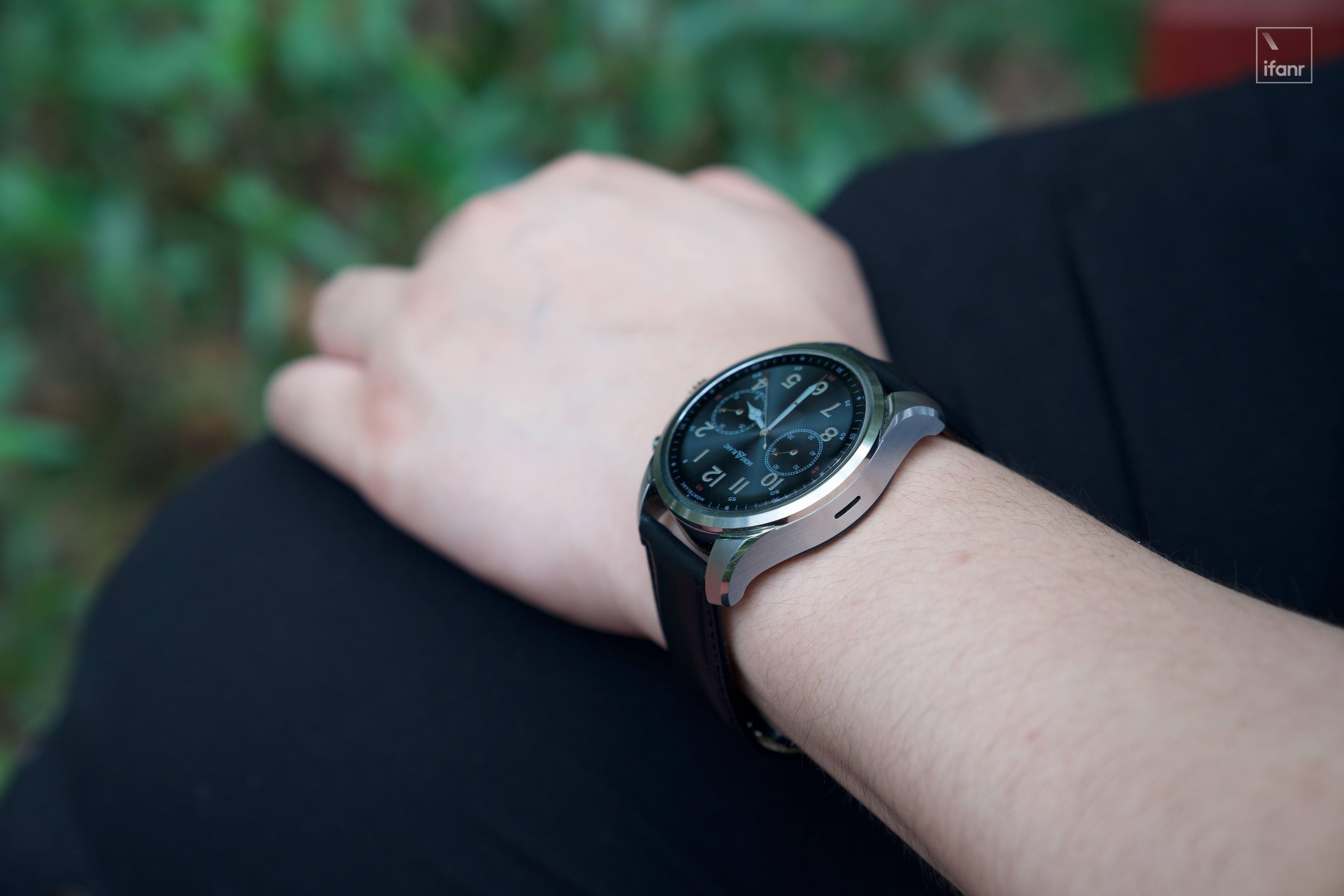 万宝龙summit2图赏老派绅士和数码极客的折中之选