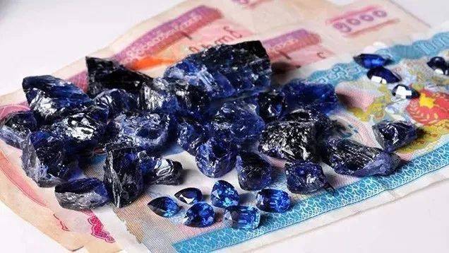 柬埔寨生产蓝宝石吗(柬埔寨有宝石与玉石吗)