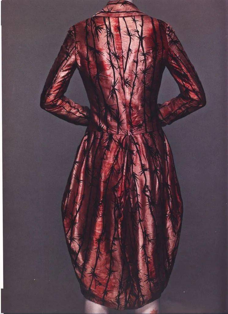 alexander mcqueen(亚历山大·麦昆)2021年春夏系列