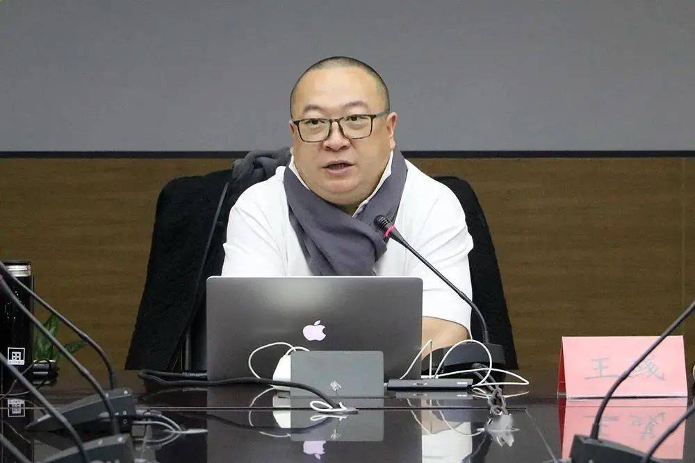 授课嘉宾:王彧——电影学院客座讲师,电影制片人,柏林银熊奖/威尼斯