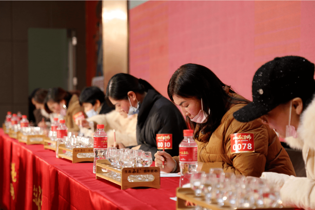 石花酒业挑战品酒师大赛宜城赛区晋级赛精彩落幕
