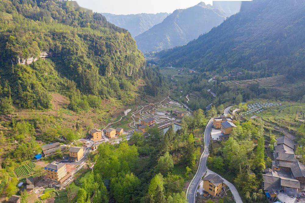 重庆市脱贫攻坚摄影作品选(十一)_涪陵区