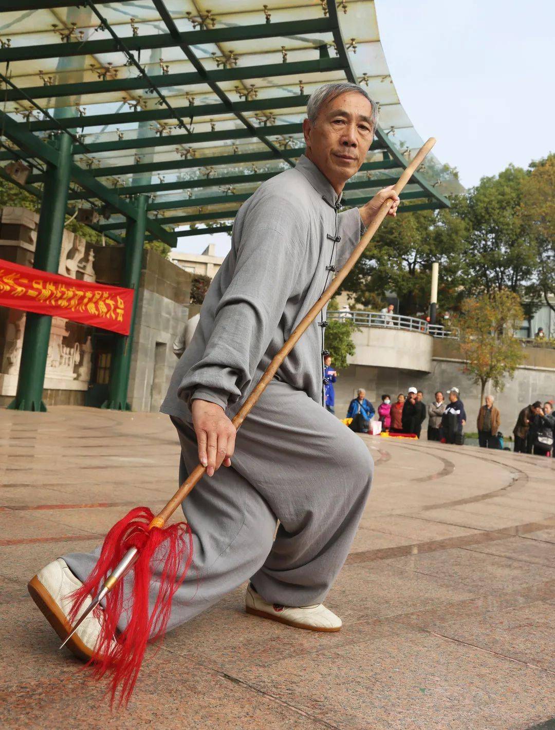 武林风三地武师齐聚扬州展演传统武术