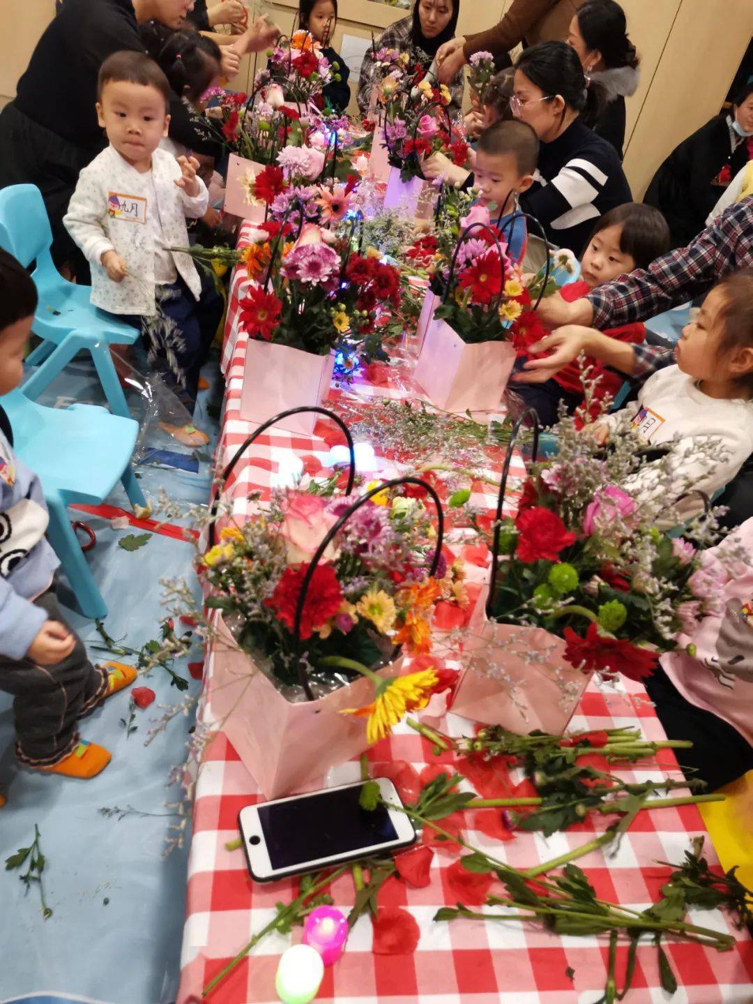 活动回顾小小花艺师