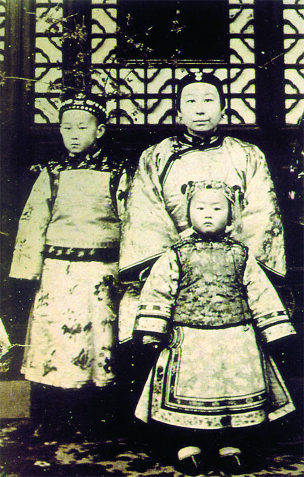 讲座历史学家姜鸣张爱玲祖父张佩纶数段婚姻背后的晚清