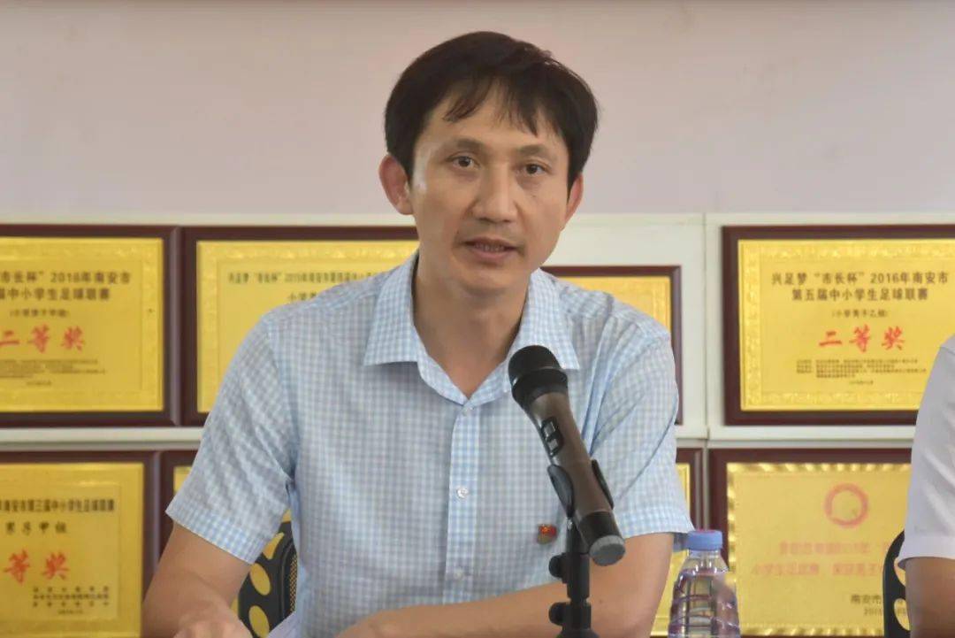 凝心聚力抓创建 夯实基础促提升