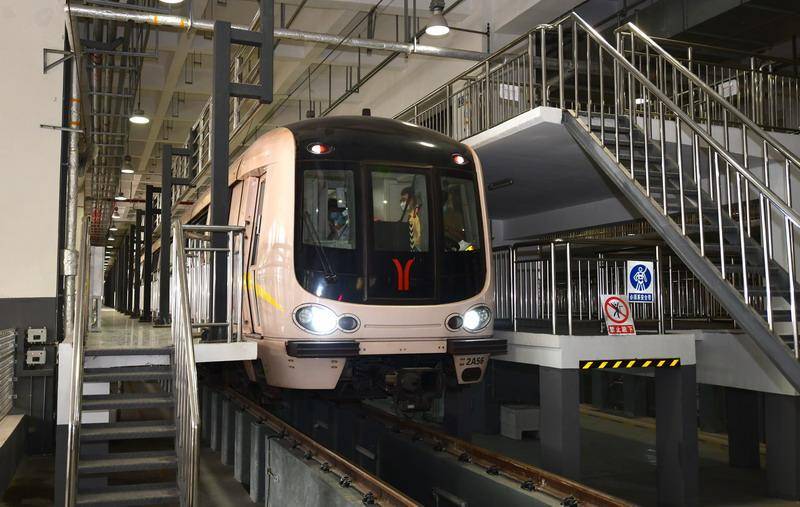 广州地铁表示,线路开通后,搭乘八号线北延段需时约28分钟,全线单程则