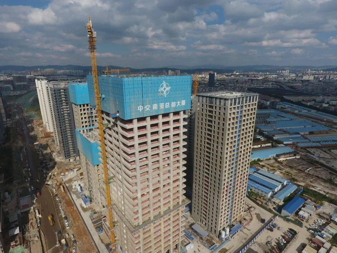 孔骞却因为但在浇注初期超高层项目正紧张施工二公司中交尚城18号地块