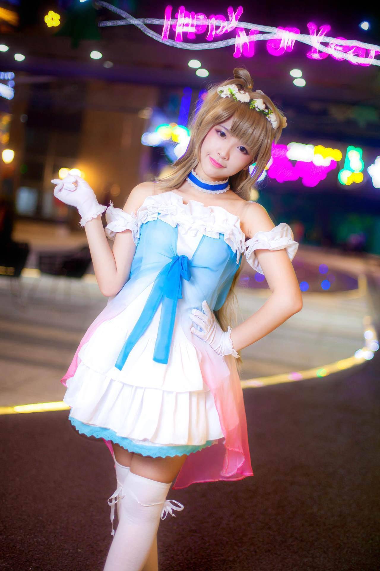 lovelive 南小鸟cosplay,梦想之门